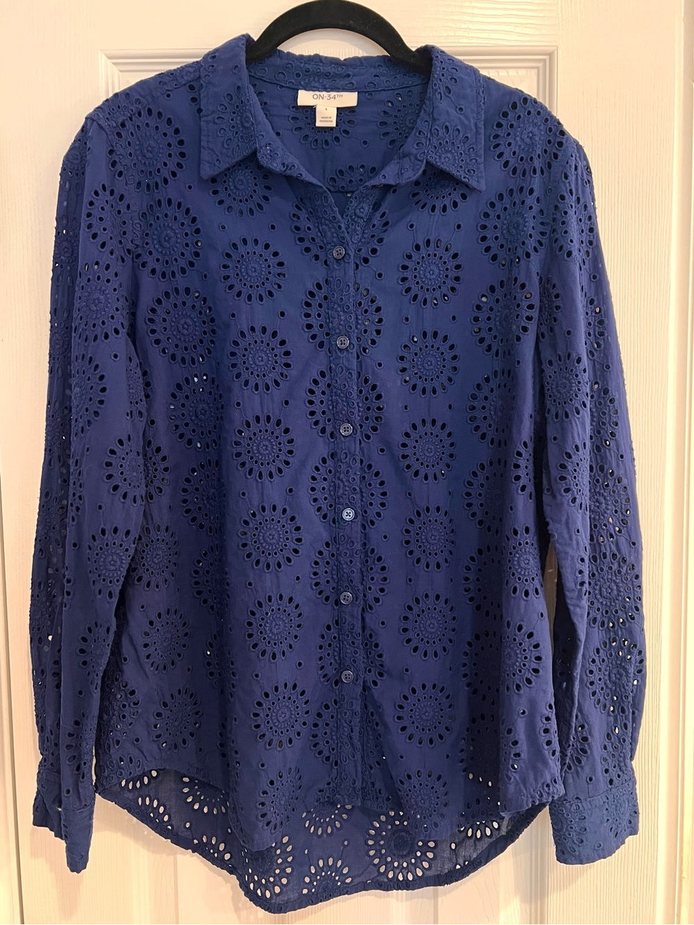 Blue Eyelet Button-Down Shirt Navy Layering Collared Blouse Top Large On 34th